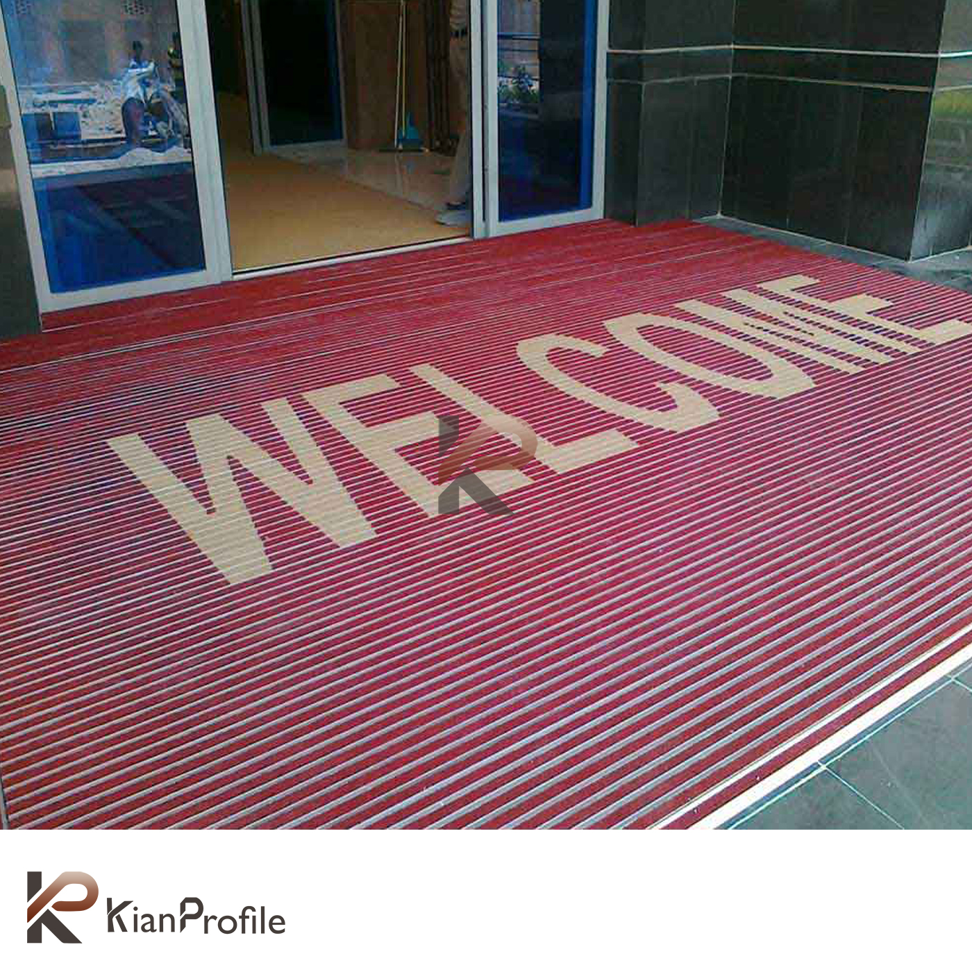 پادری آلومینیومی دو سانتی کد D300 با رویه موکت