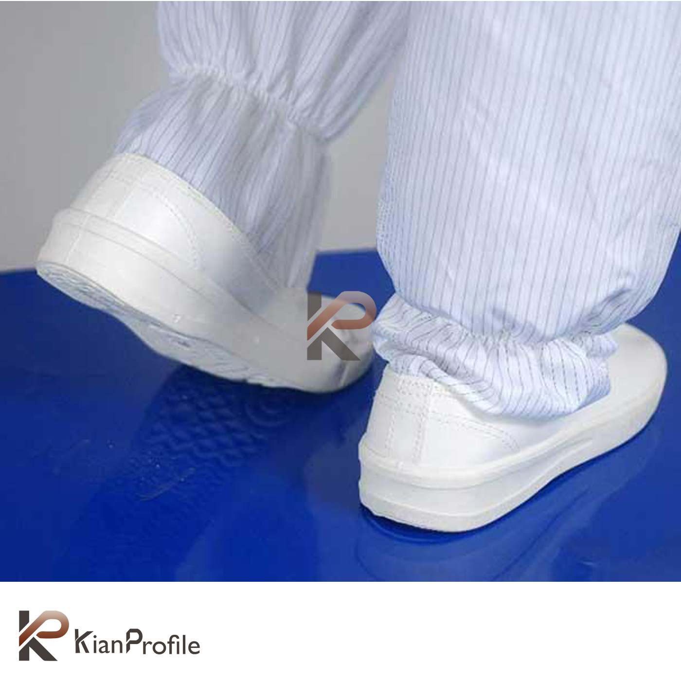 پادری بیمارستانی استیکی مت کد D900 با ابعاد 60 × 90 سانت (بسته 10 عددی)