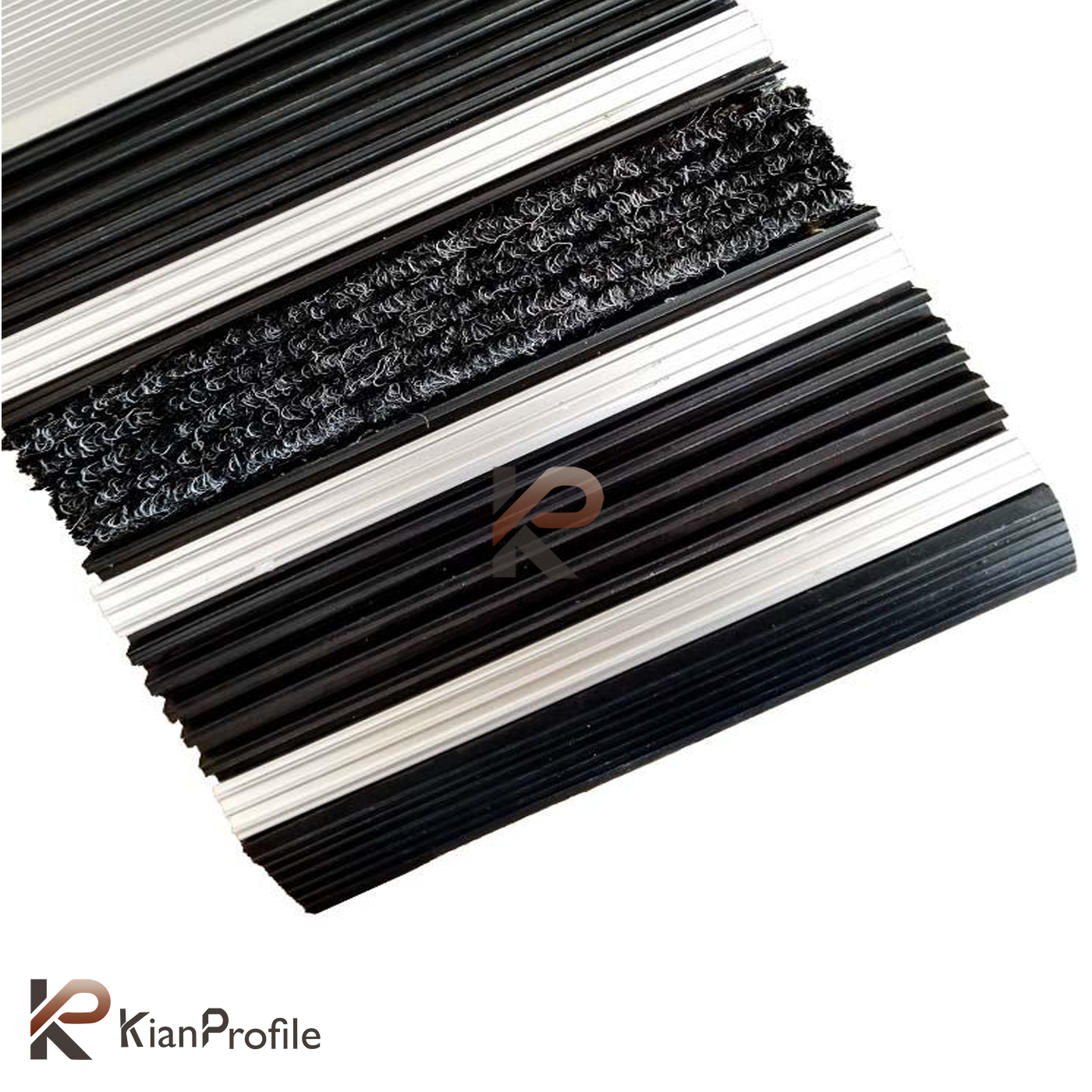 پادری آلومینیومی یک سانتی کد D450 با رویه PVC و موکت