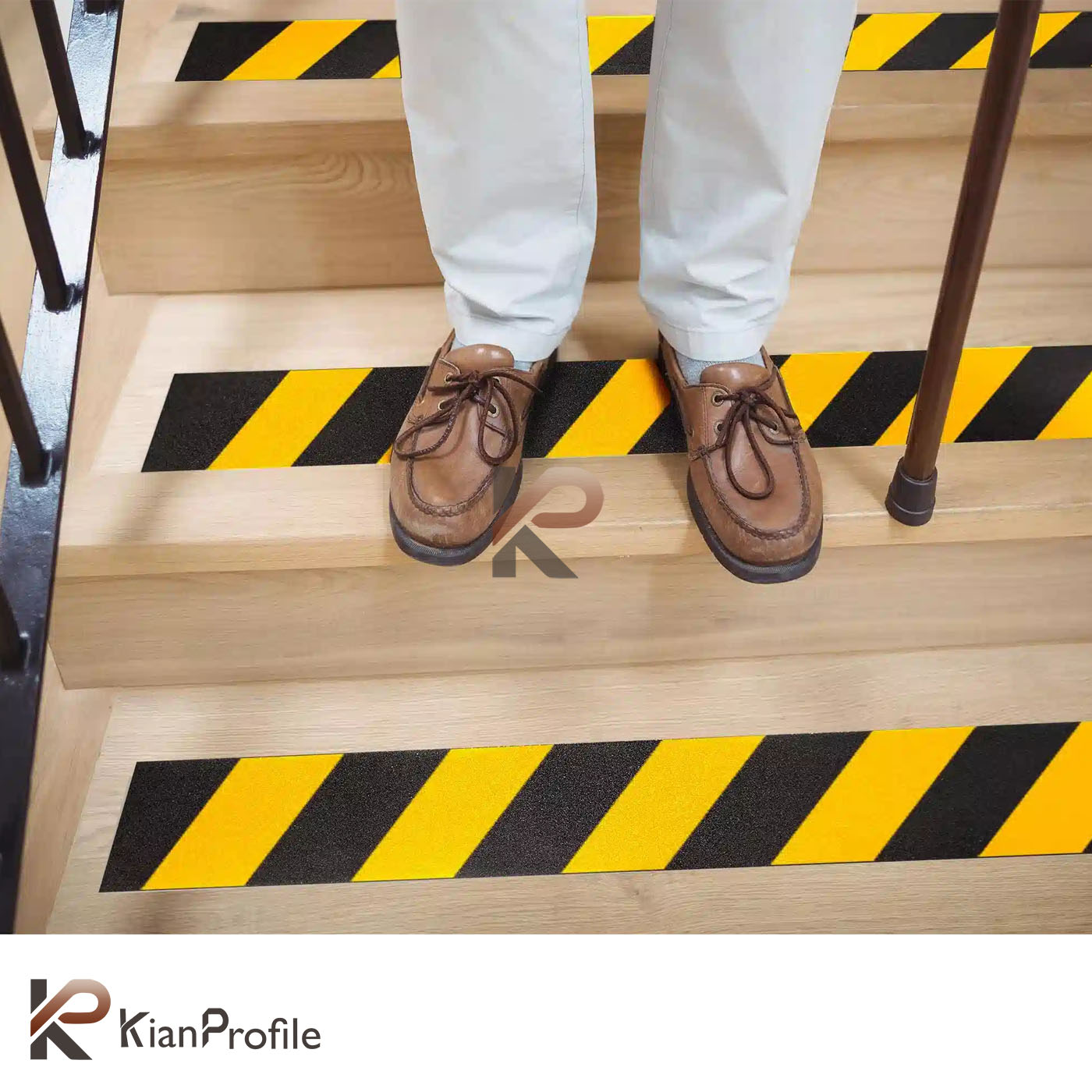 ترمز پله سمباده ای زرد مشکی 5 سانتی کد T9-1