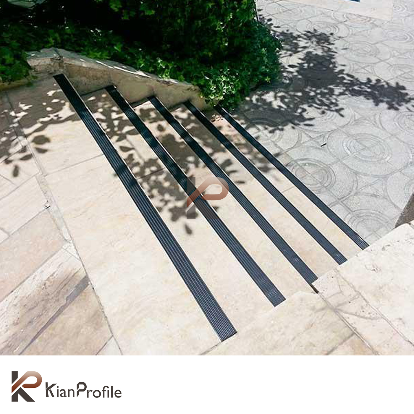 ترمز پله لاستیکی 6 سانتی بدون چسب کد T7-3