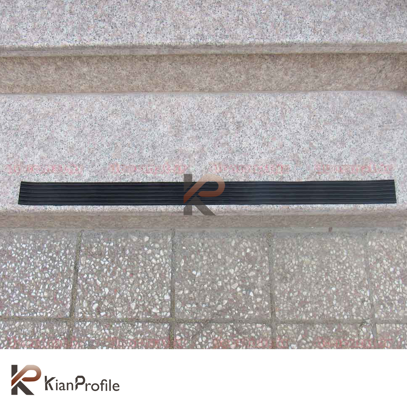 ترمز پله لاستیکی 6 سانتی بدون چسب کد T7-3