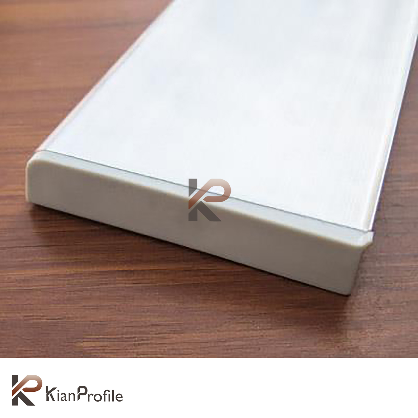 قرنیز آلومینیومی 8 سانتی بدون شیار LED کد A42 نقره ای