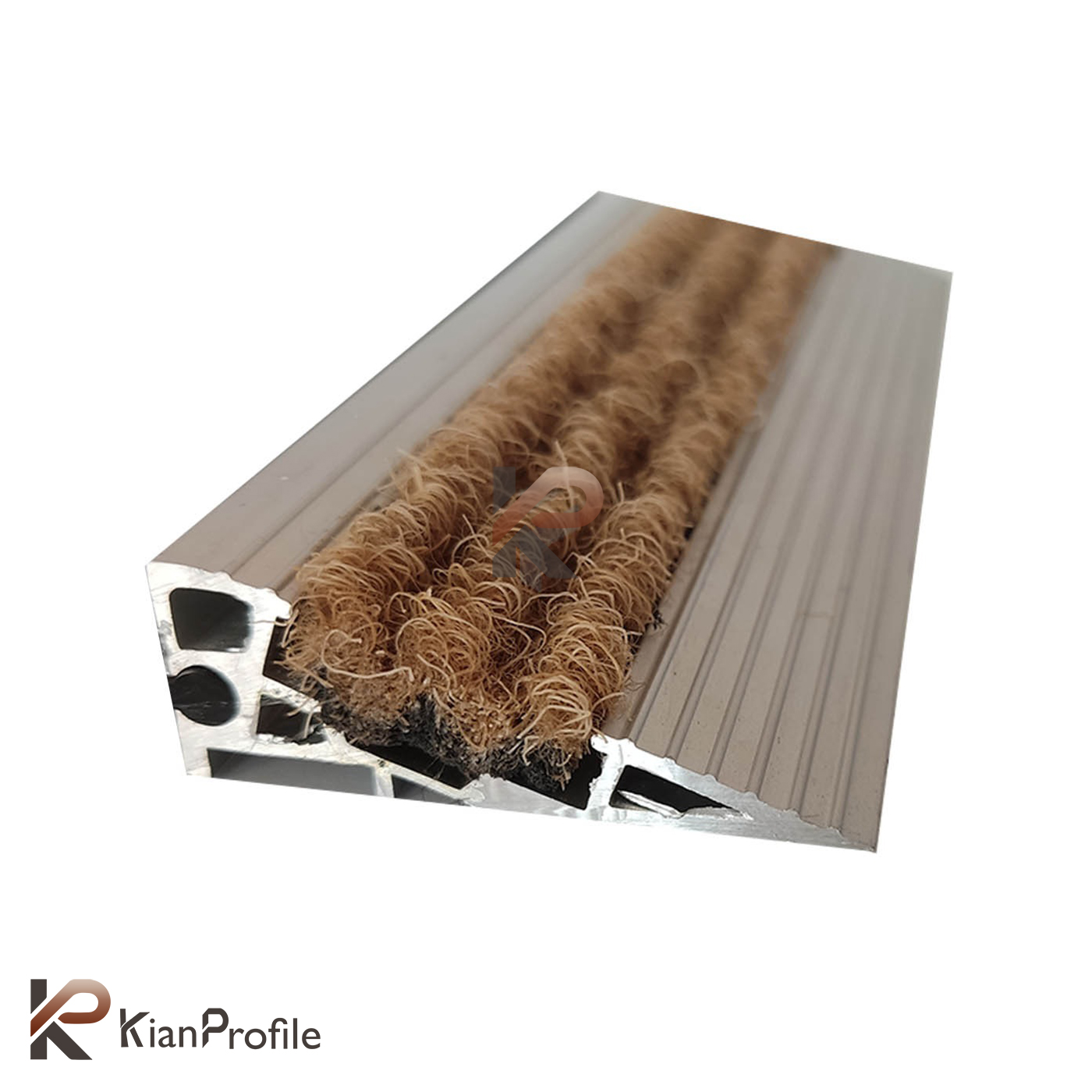 پروفیل آلومینیومی شیبدار 2 سانتی موکت خور کد A8 نقره ای