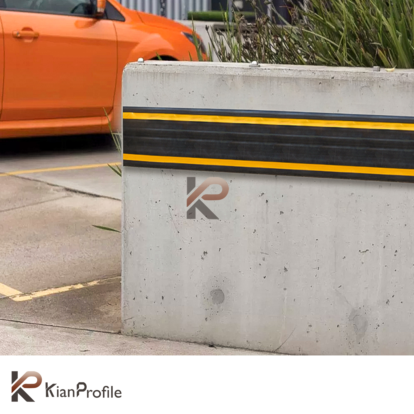 محافظ دیوار لاستیکی 15 سانتی کد G4